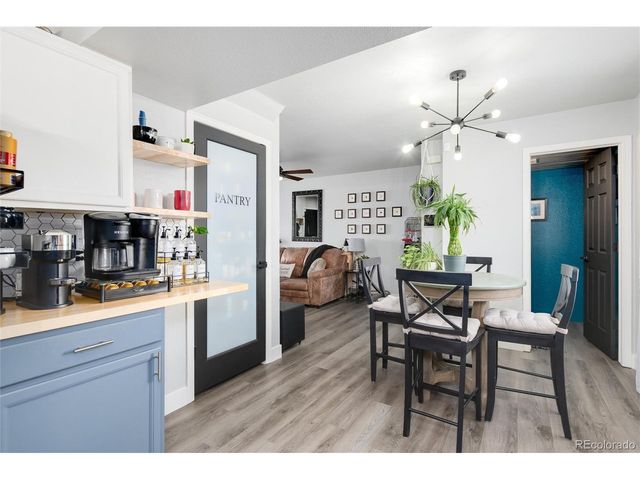 3709 Salida Ct, Evans, CO 80620