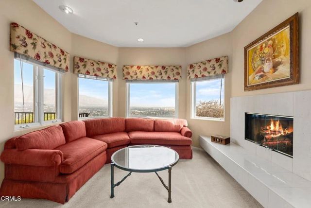 1401 Glen Oaks Boulevard, Pasadena, CA 91105