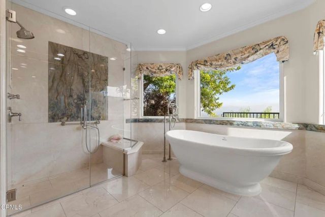 1401 Glen Oaks Boulevard, Pasadena, CA 91105