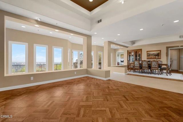 1401 Glen Oaks Boulevard, Pasadena, CA 91105