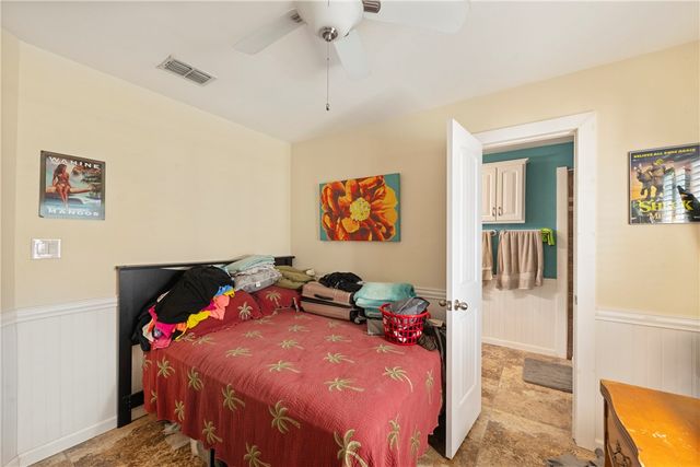 403 Spencers Landing, Port Aransas, TX 78373