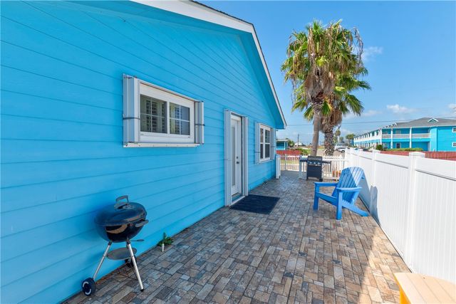 403 Spencers Landing, Port Aransas, TX 78373
