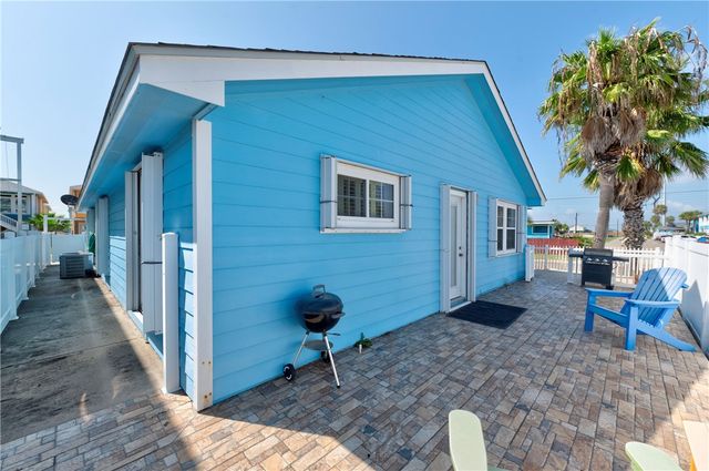 403 Spencers Landing, Port Aransas, TX 78373