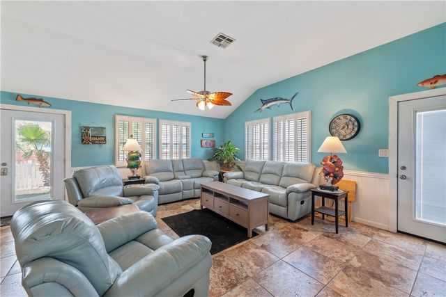 403 Spencers Landing, Port Aransas, TX 78373