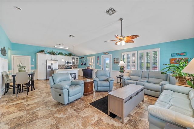 403 Spencers Landing, Port Aransas, TX 78373