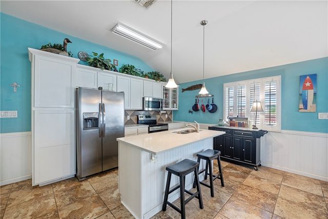 403 Spencers Landing, Port Aransas, TX 78373