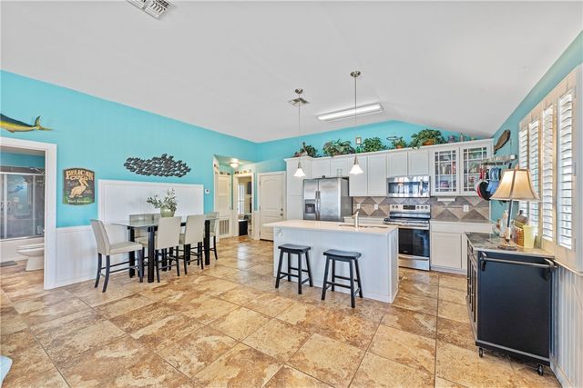 403 Spencers Landing, Port Aransas, TX 78373