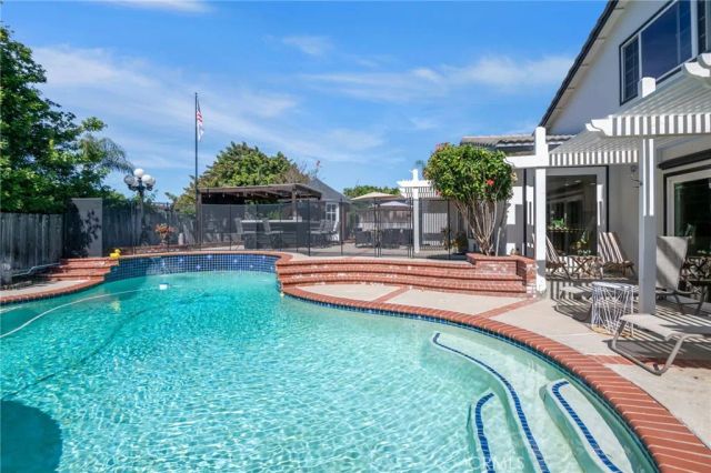 25471 El Picador, Mission Viejo, CA 92691