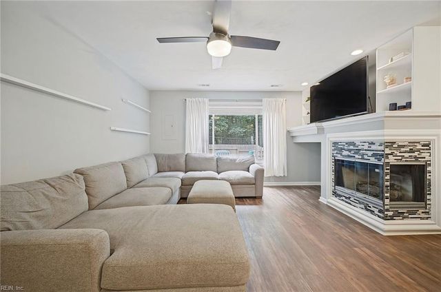 2821 Saville Garden WAY, Virginia Beach, VA 23453