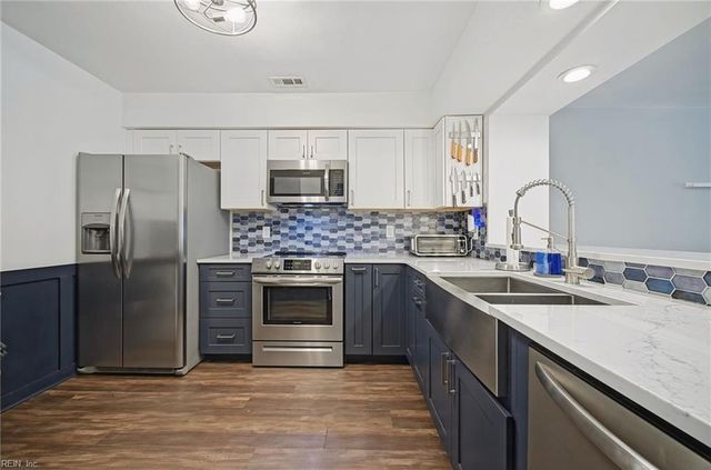 2821 Saville Garden WAY, Virginia Beach, VA 23453