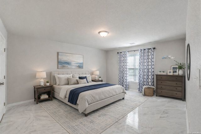 1020 Pebble Beach Dr NW, Lakehills, TX 78063