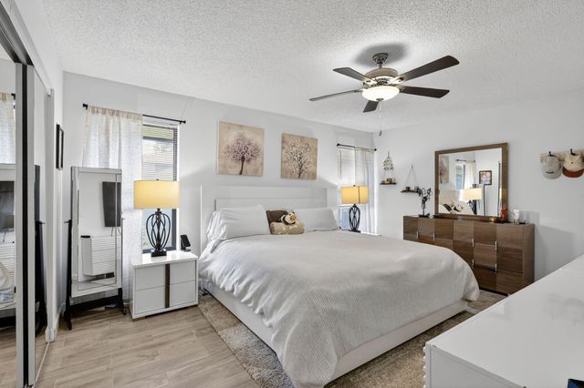 235 SW 29th Avenue, Delray Beach, FL 33445