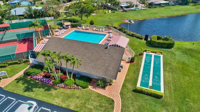 235 SW 29th Avenue, Delray Beach, FL 33445