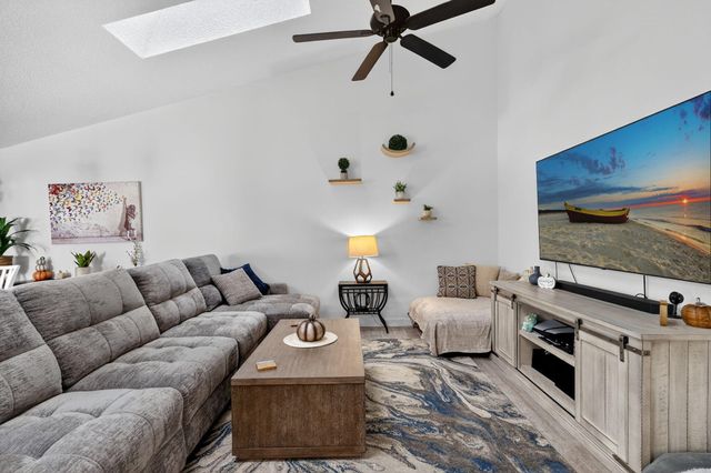 235 SW 29th Avenue, Delray Beach, FL 33445