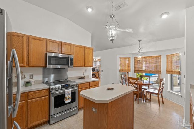 7293 Rexford St, Navarre, FL 32566