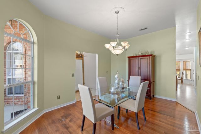 7293 Rexford St, Navarre, FL 32566