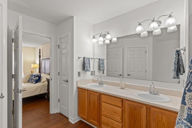 7293 Rexford St, Navarre, FL 32566