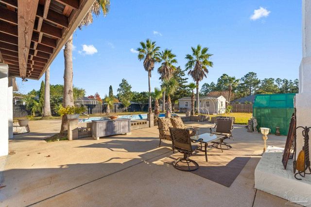 7293 Rexford St, Navarre, FL 32566