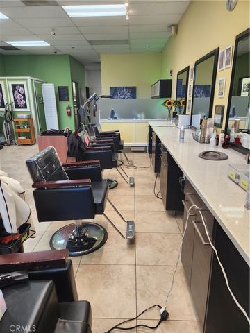 40250 Murrieta Hot Springs Road 111, Murrieta, CA 92563