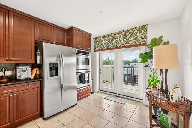 2305 EDGEWATER DRIVE 1210, Orlando, FL 32804
