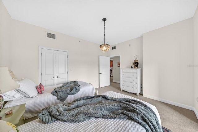 2305 EDGEWATER DRIVE 1210, Orlando, FL 32804