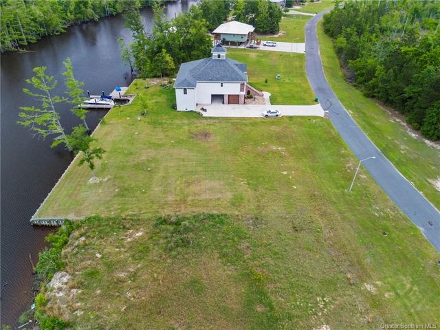 3939 River Moss Lane, Westlake, LA 70669