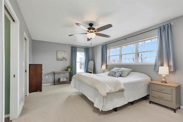 143 OLDE SCHOOL ROAD, Neenah, WI 54956