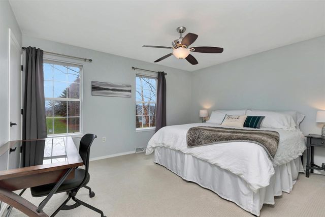 143 OLDE SCHOOL ROAD, Neenah, WI 54956