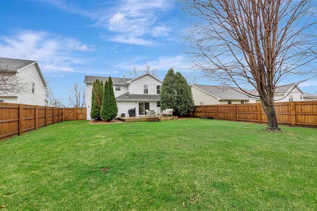 143 OLDE SCHOOL ROAD, Neenah, WI 54956