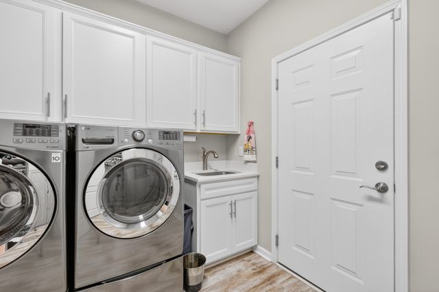 1016 Coffee Rdg, Spring Hill, TN 37174