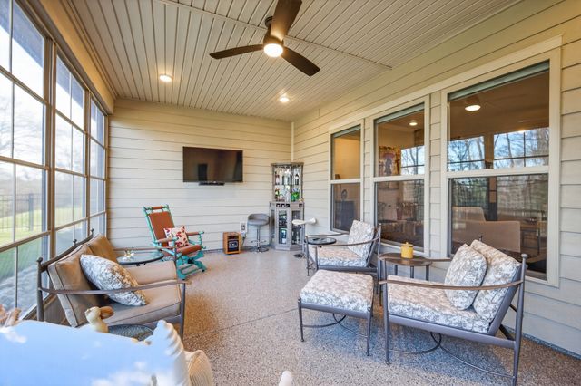 1016 Coffee Rdg, Spring Hill, TN 37174