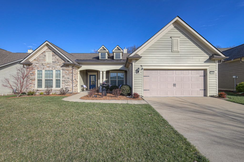 1016 Coffee Rdg, Spring Hill, TN 37174