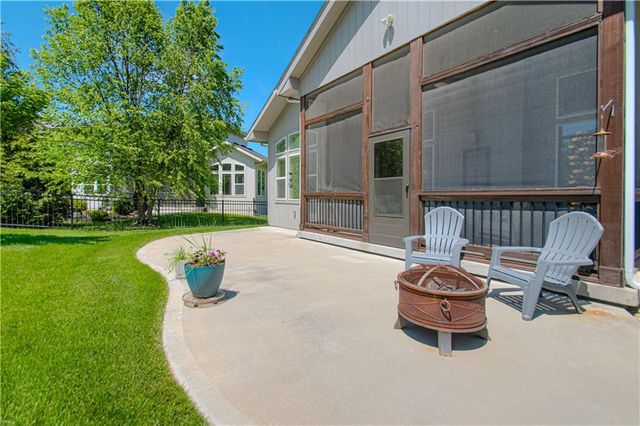 24031 W 121st Street, Olathe, KS 66061
