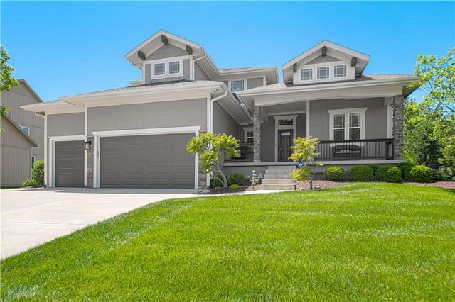24031 W 121st Street, Olathe, KS 66061
