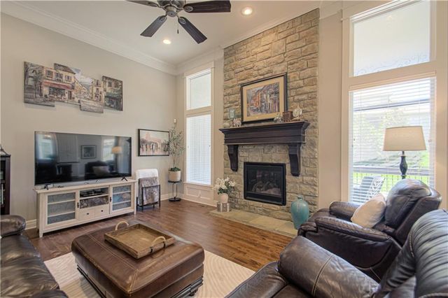 24031 W 121st Street, Olathe, KS 66061