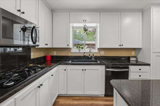 6724 Cumberland Road, Fort Worth, TX 76116