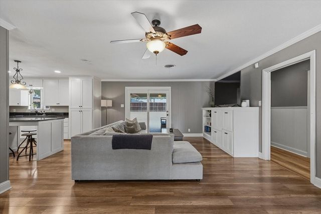 6724 Cumberland Road, Fort Worth, TX 76116