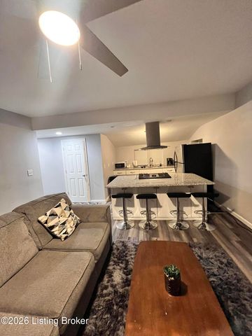 5030 Cane Run Rd, Louisville, KY 40216