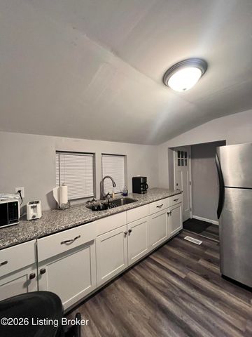 5030 Cane Run Rd, Louisville, KY 40216