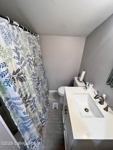 5030 Cane Run Rd, Louisville, KY 40216