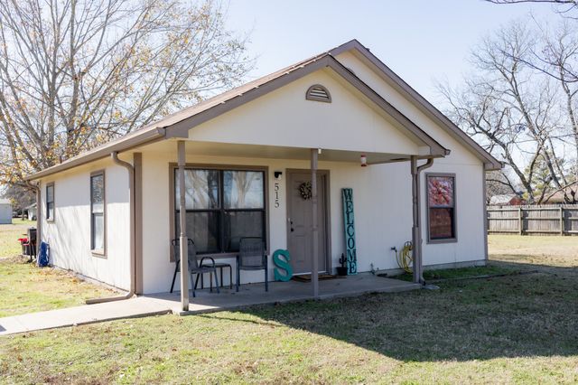 515 Longbotham, Wortham, TX 76693