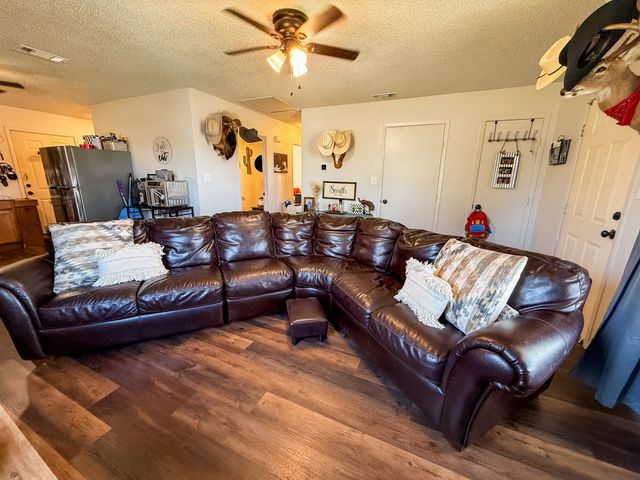 515 Longbotham, Wortham, TX 76693