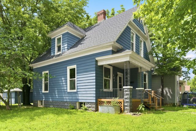 901 N Concord Avenue, Springfield, MO 65802