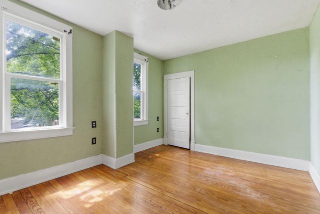 901 N Concord Avenue, Springfield, MO 65802