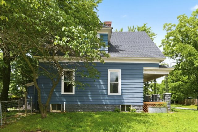 901 N Concord Avenue, Springfield, MO 65802