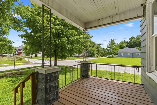 901 N Concord Avenue, Springfield, MO 65802
