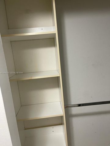 724 NE 4th St 12, Hallandale Beach, FL 33009