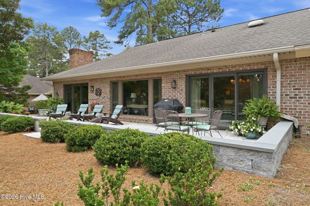 160 Fairway Drive, Pinehurst, NC 28374
