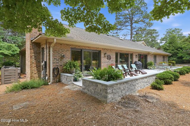 160 Fairway Drive, Pinehurst, NC 28374