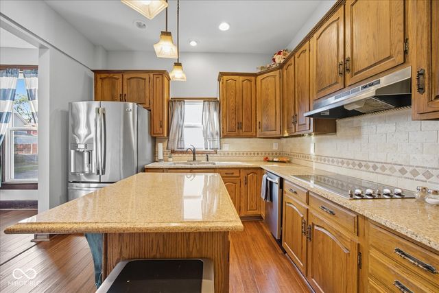 201 W Hendricks Street, Shelbyville, IN 46176